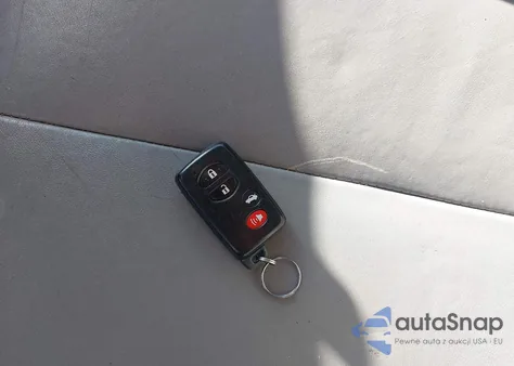 2011 Toyota Camry Xle from USA, damaged, VIN 4T1BF3EK0BU227201